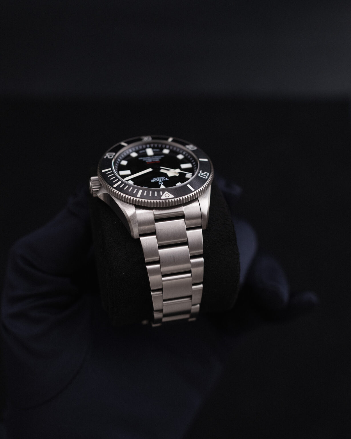 FXT04166-0426