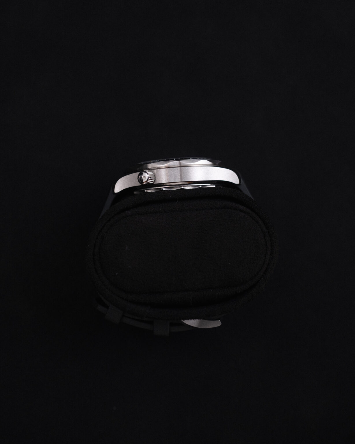FXT04330-0426