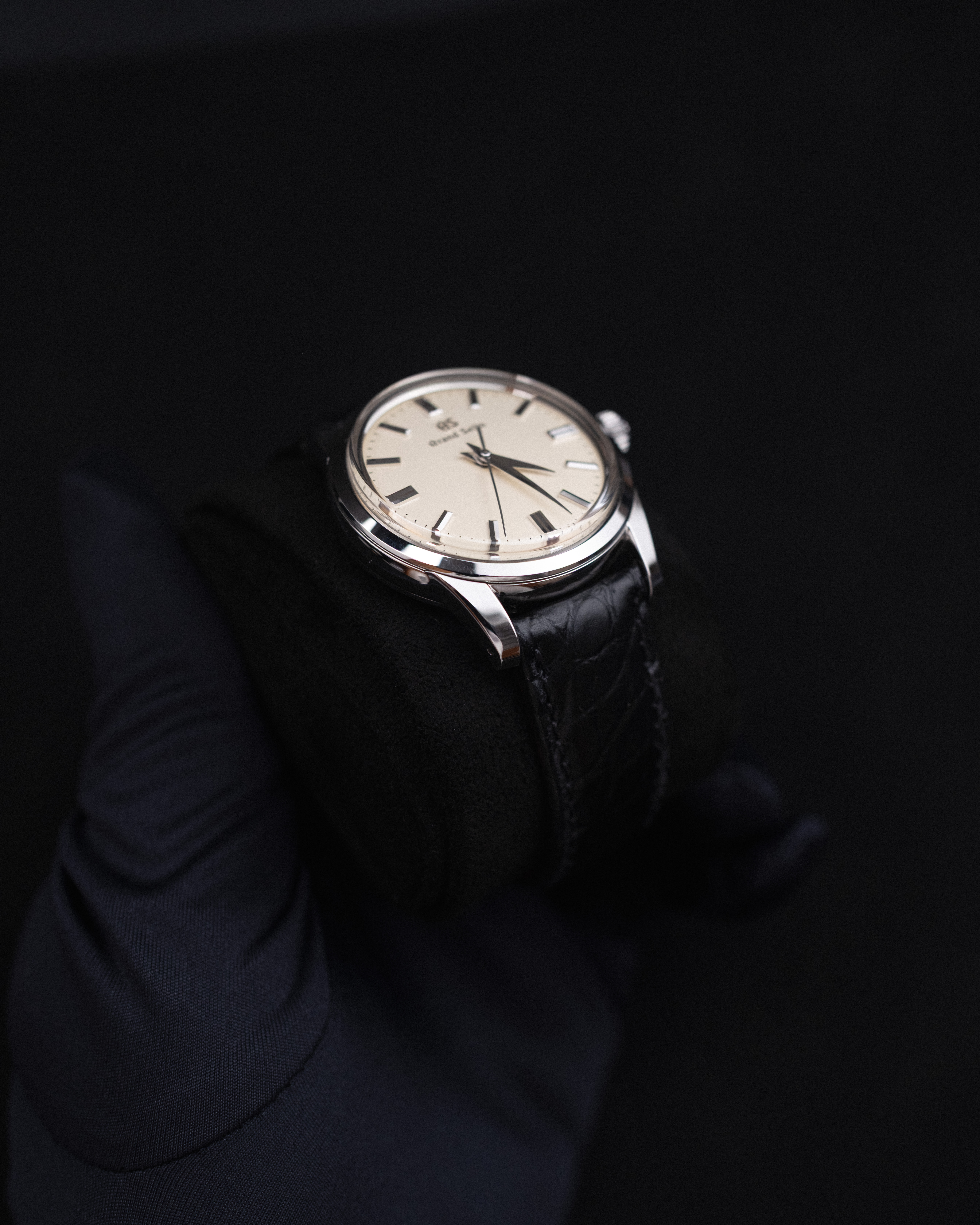 FXT04928-0426